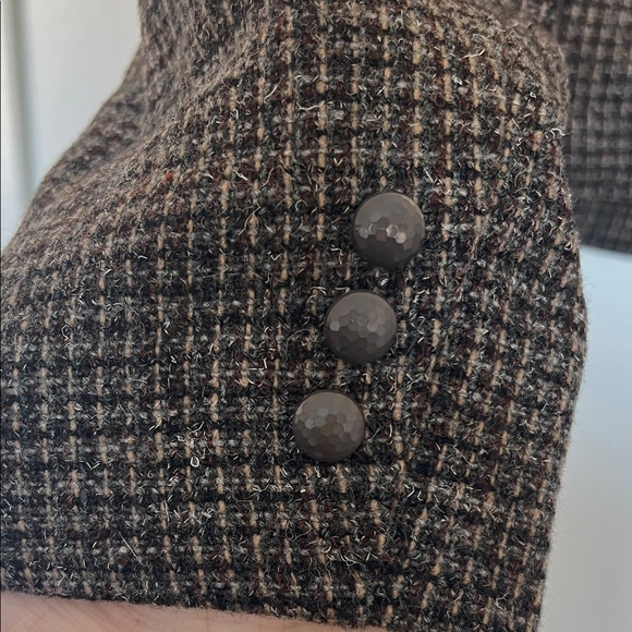 Vintage Cropped Brown Checkered Tweed Jacket - Picture 5 of 10